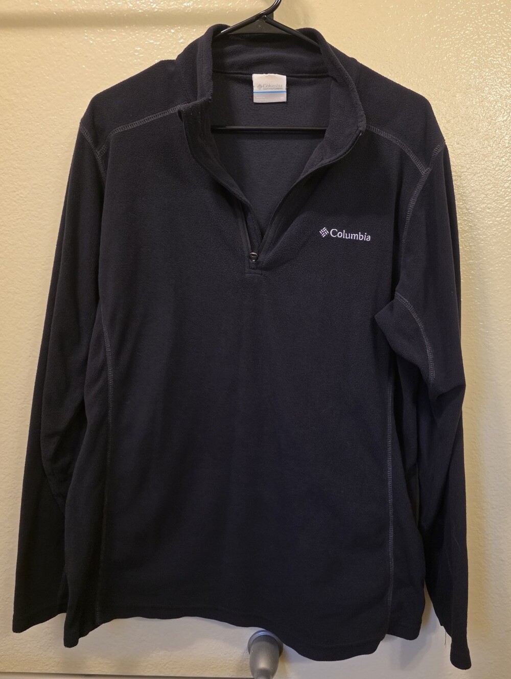 Columbia Men’s Navy Quarter-Zip Pullover Fleece